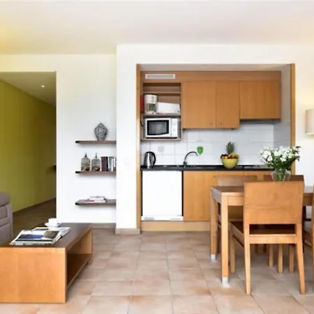 아파트 Aqualuz One Bedroom Premium